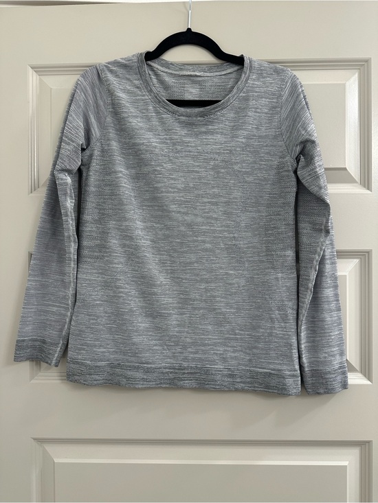 lululemon athletica Tops - Lululemon Relaxed Fit Swiftly Size 6